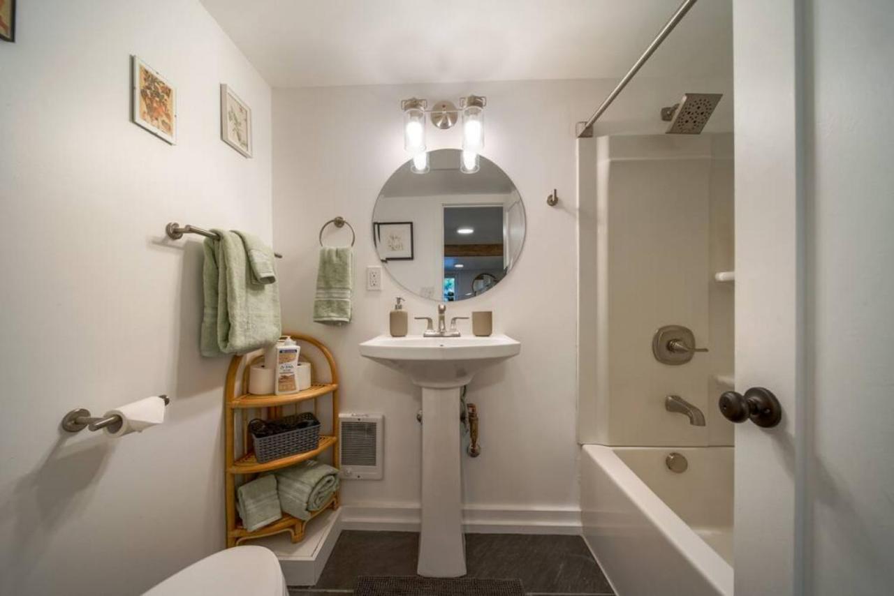 The Alberta Escape Portland Bagian luar foto